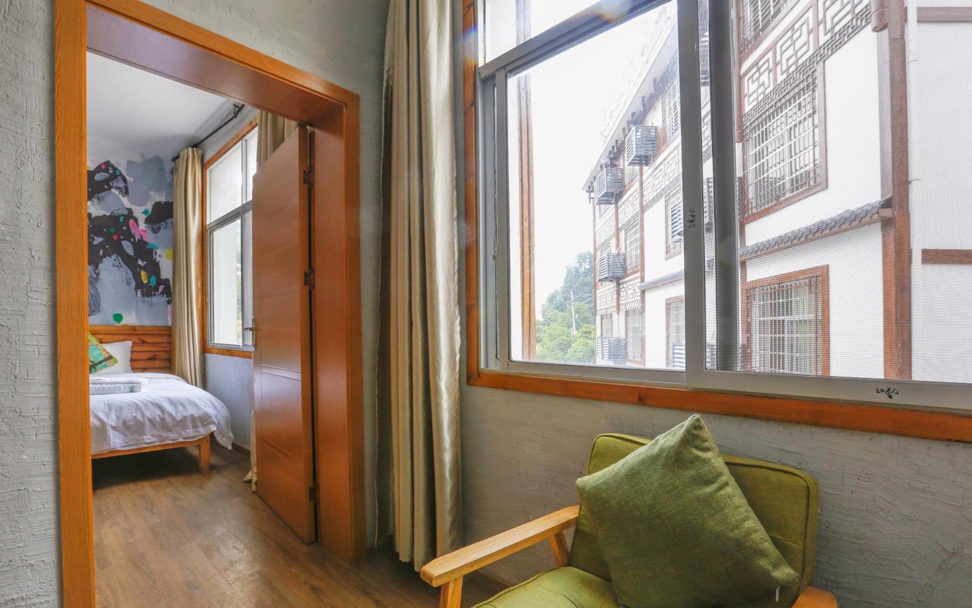 Zhangjiajie Forest Park Youth Hostel Экстерьер фото